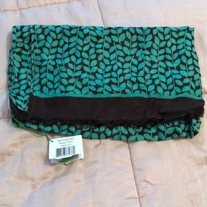 NWT Vera Bradley Soft Fringe Scarf Shower Vines